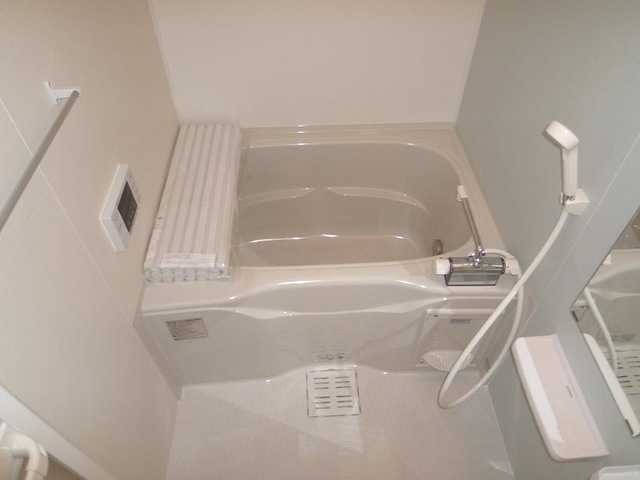 ��ʌ��������܎s����厚��v�ۗ̉Ƃ̃A�p�[�g�̃o�X