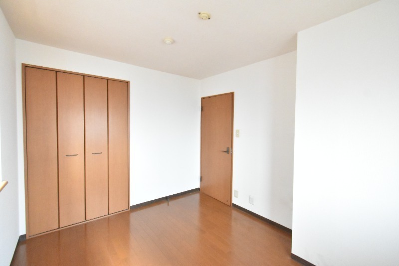 ��ʌ�����s�˒������̃}���V�����̂��̑������E�X�y�[�X