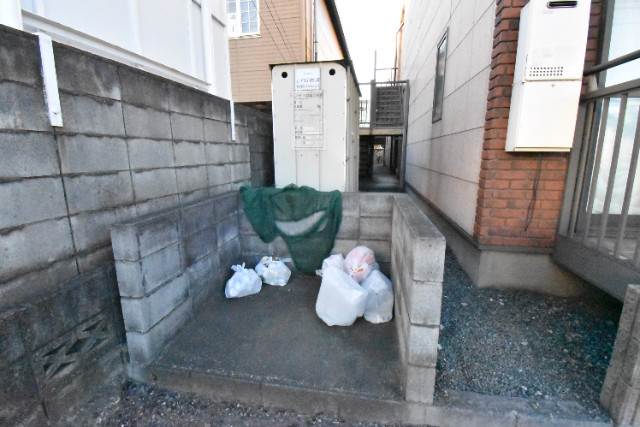 ��ʌ�����s�厚���̃A�p�[�g�̂��̑�