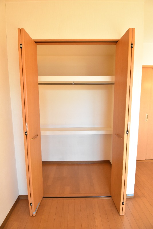 ��ʌ��������܎s�k��y�C���Q���ڂ̃}���V�����̎��[