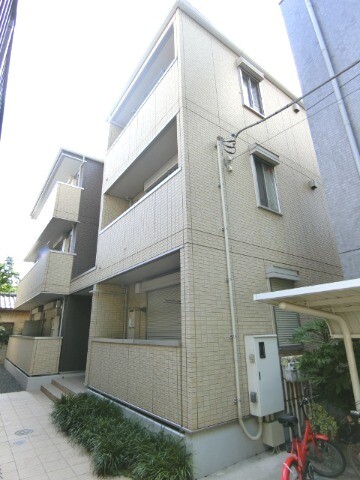 ��ʌ��������܎s�����擌��{�S���ڂ̃A�p�[�g�̌����O��