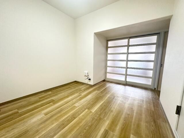 ��ʌ��������܎s������x�蒬�̃}���V�����̂��̑������E�X�y�[�X