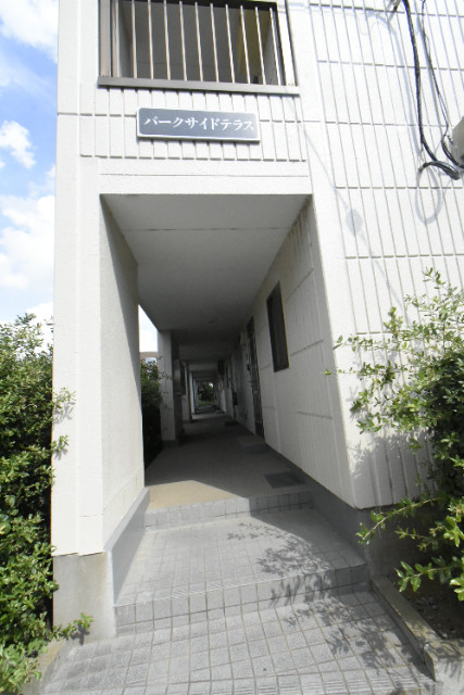 ��ʌ��������܎s�����擌��{�V���ڂ̃A�p�[�g�̃G���g�����X