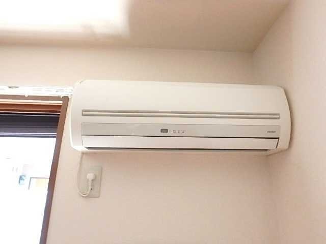 ��ʌ��������܎s�����擌��{�S���ڂ̃A�p�[�g�̂��̑��ݔ�