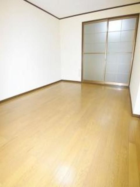 ��ʌ��������܎s�����擌��{�V���ڂ̃A�p�[�g�̂��̑������E�X�y�[�X