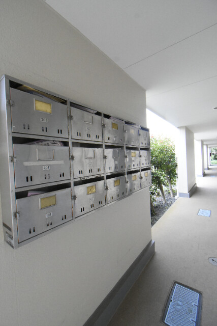 ��ʌ��������܎s�����擌��{�V���ڂ̃A�p�[�g�̂��̑�