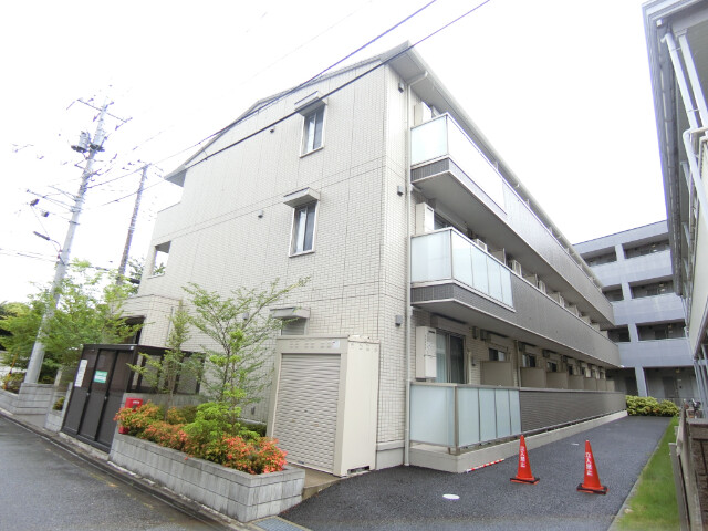 ��ʌ������s�ԌI�S���ڂ̃A�p�[�g�̌����O��