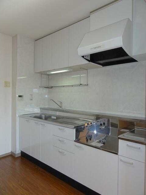 ��ʌ��z�J�s�z���J�T���ڂ̃}���V�����̃L�b�`��