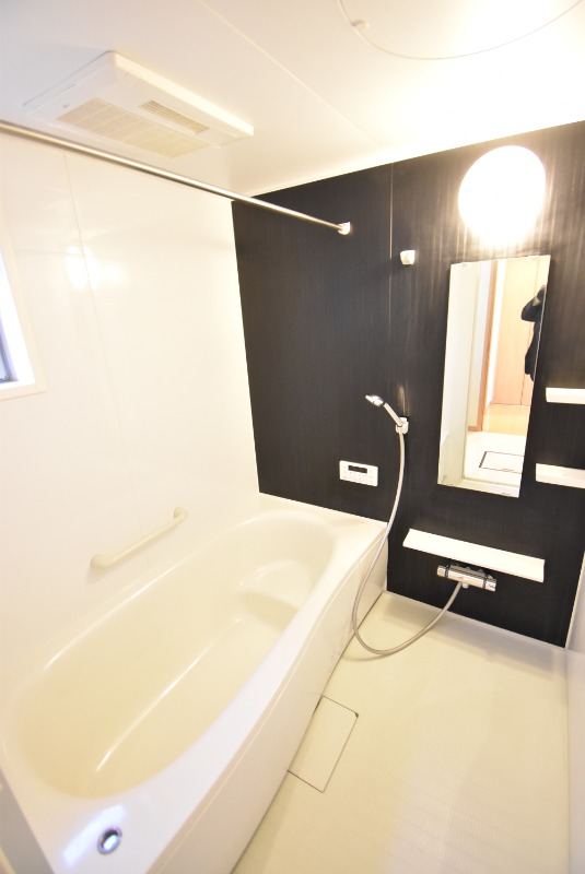 ��ʌ��������܎s�΋�厚��q�̈�ˌ��Ẵo�X