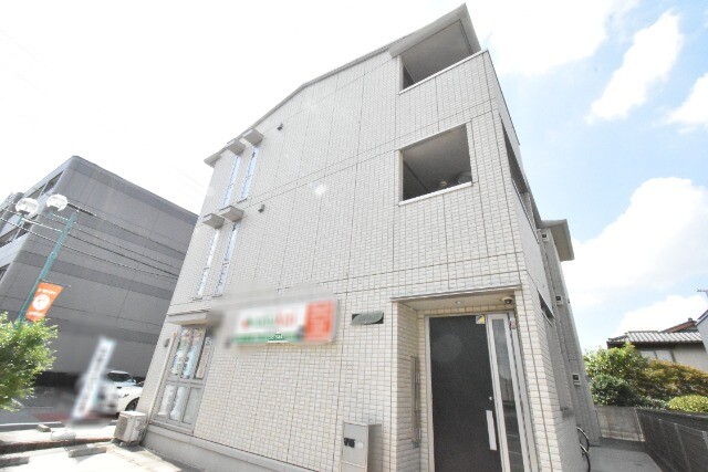 ��ʌ������s�ԌI�S���ڂ̃A�p�[�g�̌����O��