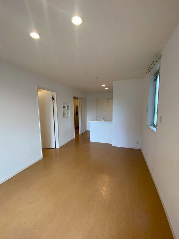 ��ʌ��������܎s�����扺�����S���ڂ̃A�p�[�g�̋��ԁE���r���O