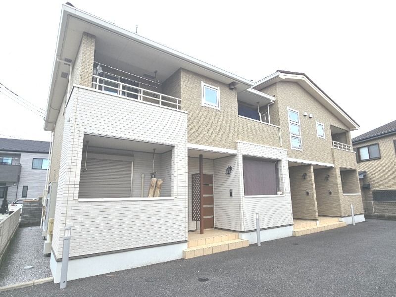 ��ʌ�����s�厚����1438-1�̃A�p�[�g�̌����O��