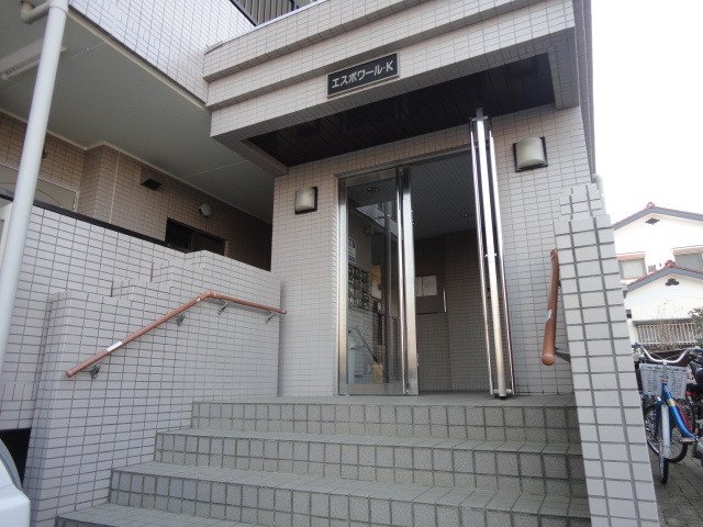 ��ʌ��������܎s������x�蒬�̃}���V�����̃G���g�����X