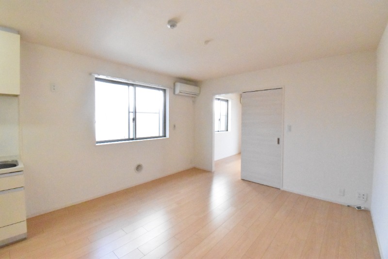 ��ʌ�����s�厚���s�����̃}���V�����̋����E���r���O