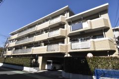 ��ʌ��������܎s��{��听���Q����223�̃}���V�����̌����O��