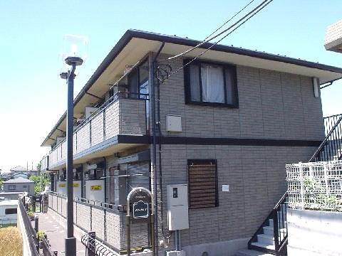 ��ʌ��������܎s��������Q���ڂ̃A�p�[�g�̌����O��