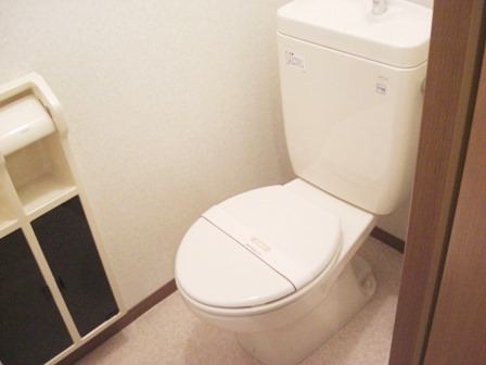 ��ʌ��������܎s��������Q���ڂ̃A�p�[�g�̃g�C��