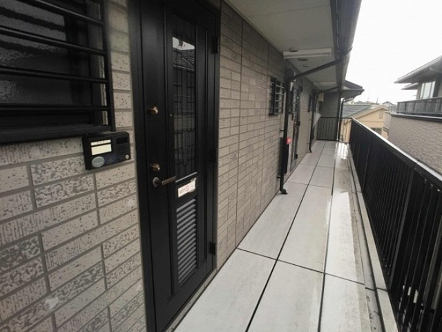 ��ʌ��������܎s��������Q���ڂ̃A�p�[�g�̃G���g�����X