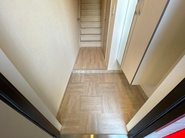 ��ʌ�����s�厚���̃A�p�[�g�̌���