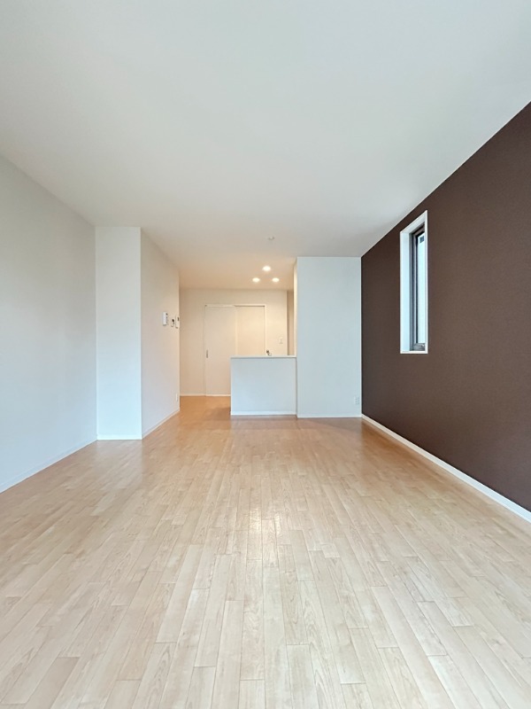 ��ʌ��������܎s������厚�쒆��̃A�p�[�g�̋��ԁE���r���O