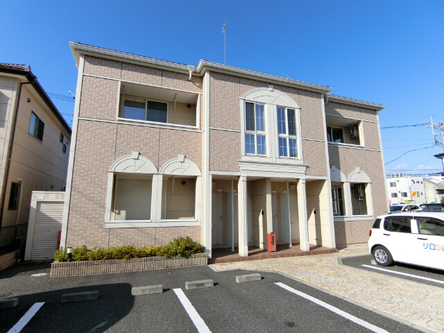 ��ʌ��������܎s��΋擌��΂S���ڂ̃}���V�����̌����O��