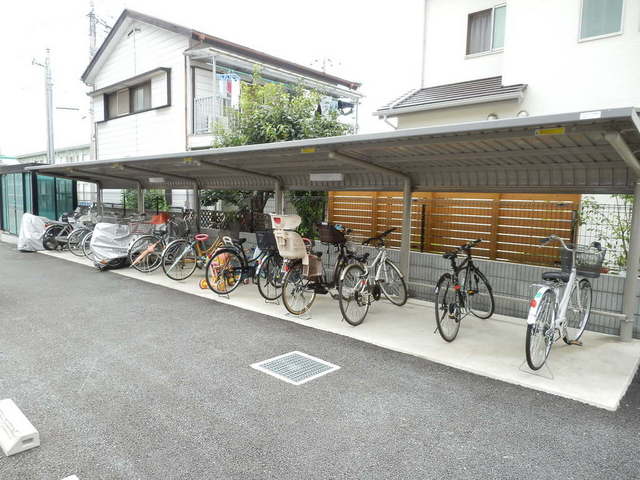 ��ʌ��������܎s����厚�󗈂̃}���V�����̂��̑�