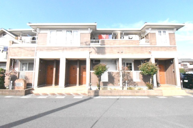 ��ʌ�����s�厚���s�̃A�p�[�g�̃G���g�����X