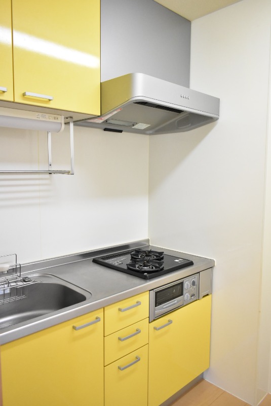 ��ʌ��������܎s�k��{�����̃A�p�[�g�̃L�b�`��