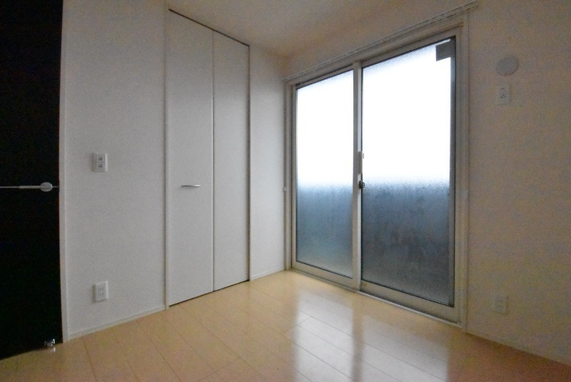 ��ʌ��z�J�s���C�N�^�E���V���ڂ̃A�p�[�g�̂��̑������E�X�y�[�X