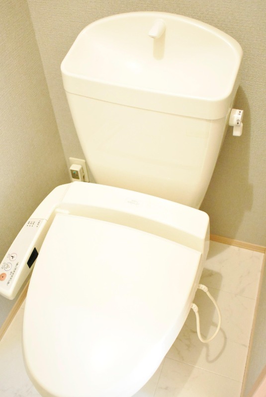 ��ʌ��������܎s�k��{�����̃A�p�[�g�̃g�C��