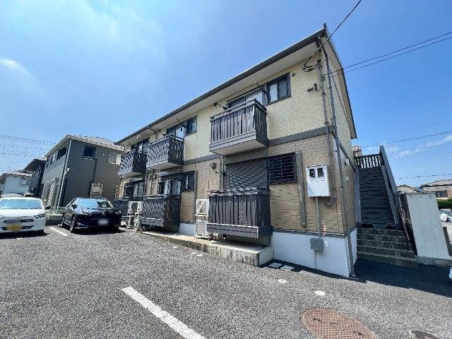 ��ʌ��k�����S�ɓޒ����P����408-2�̃A�p�[�g�̌����O��