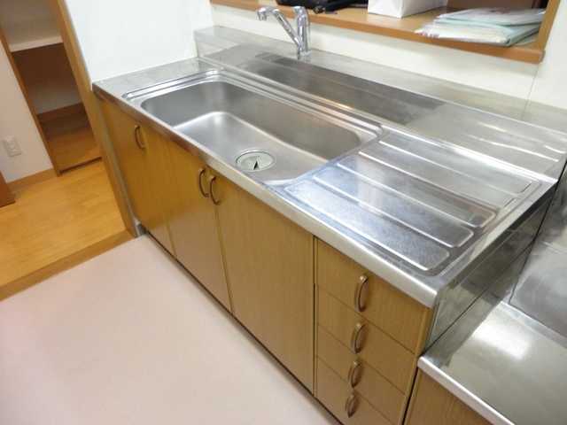 ��ʌ��������܎s�����e�P���ڂ̃}���V�����̃L�b�`��