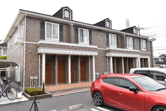 ��ʌ��z�J�s�{�{���R���ڂ̃A�p�[�g�̃G���g�����X