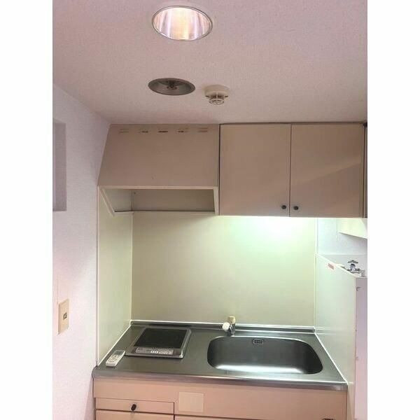 ��ʌ��������܎s��΋���q�P���ڂ̃A�p�[�g�̃L�b�`��