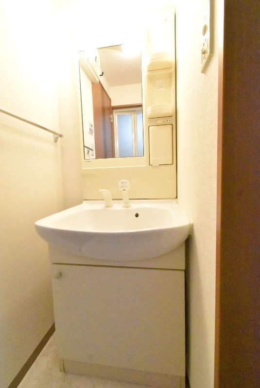 ��ʌ��z�J�s�_�����P���ڂ̃}���V�����̐��ʏ�