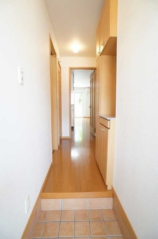 ��ʌ��z�J�s�{�{���R���ڂ̃A�p�[�g�̌���