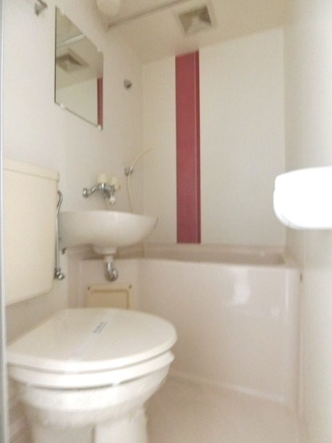 ��ʌ��������܎s��΋���q�P���ڂ̃A�p�[�g�̃g�C��