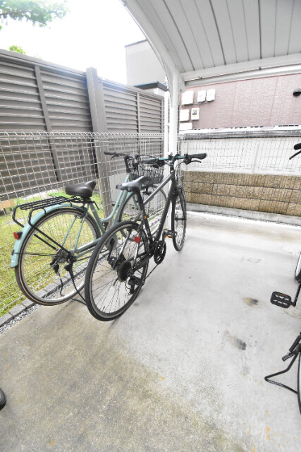 ��ʌ��������܎s��{��V�����P���ڂ̃A�p�[�g�̂��̑�