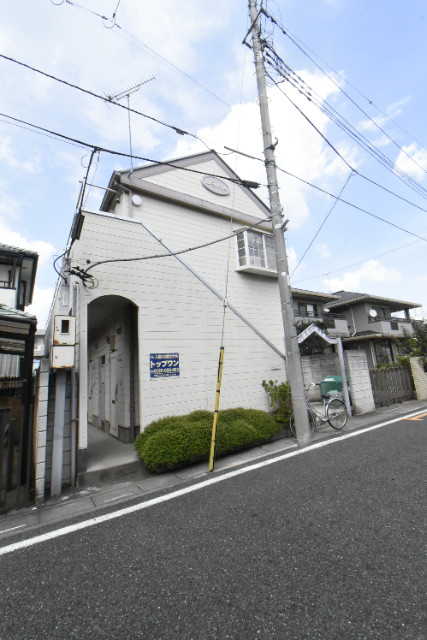 ��ʌ��������܎s�����擌��{�V���ڂ̃A�p�[�g�̌����O��