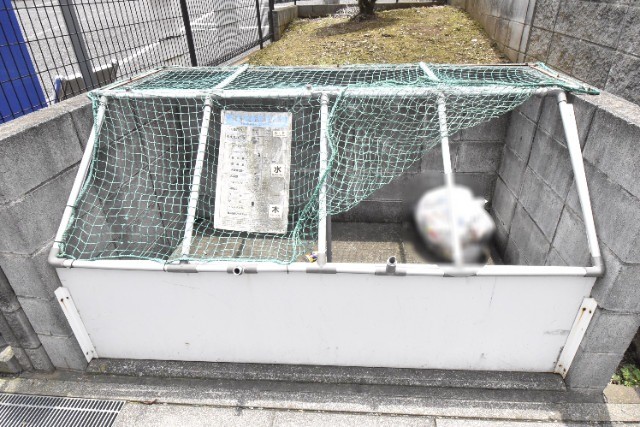 ��ʌ��������܎s��{��O���P���ڂ̃A�p�[�g�̂��̑�