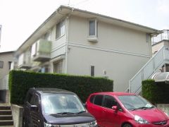 ��ʌ��������܎s�΋摾�c�E�P����15-18�̃A�p�[�g�̌����O��