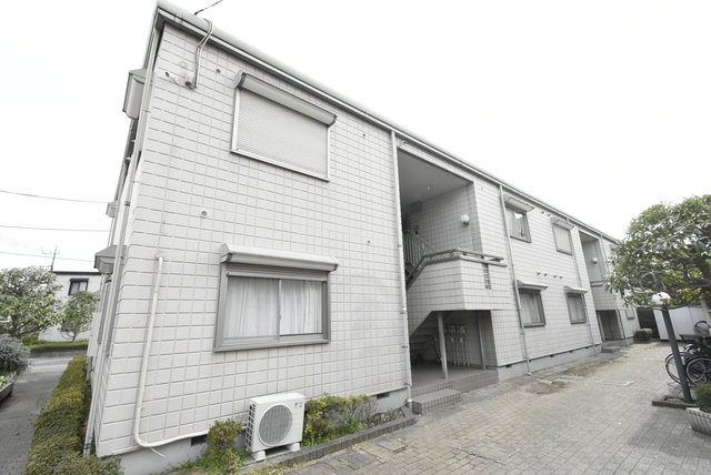 ��ʌ�����s�厚�����̃A�p�[�g�̌����O��