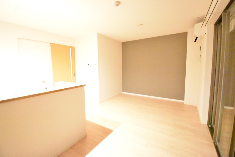 ��ʌ��������܎s�΋�厚����c�̃}���V�����̋����E���r���O