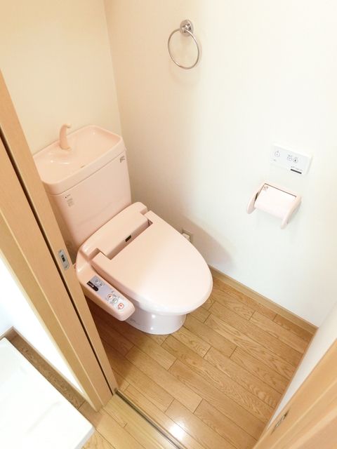 ��ʌ��@�c�s���R���ڂ̃A�p�[�g�̃g�C��