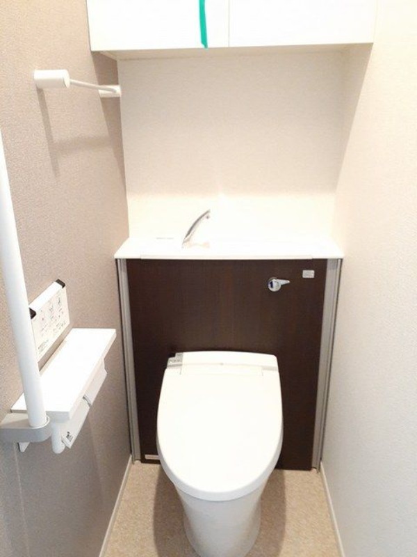 ��ʌ�����s�厚���s�̃A�p�[�g�̃g�C��