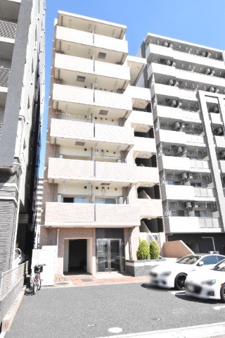 ��ʌ��z�J�s���C�N�^�E���W���ڂ̃}���V�����̌����O��