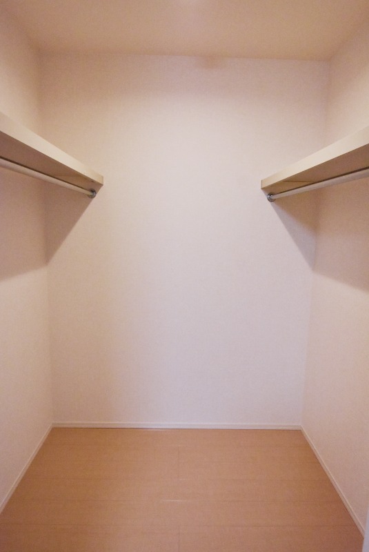 ��ʌ��������܎s����厚����{���̃A�p�[�g�̎��[