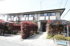 ��ʌ��������܎s�k�捡�H��453-3�̃A�p�[�g�̌����O��