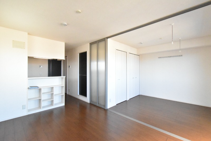 ��ʌ��z�J�s�����������̃A�p�[�g�̋��ԁE���r���O