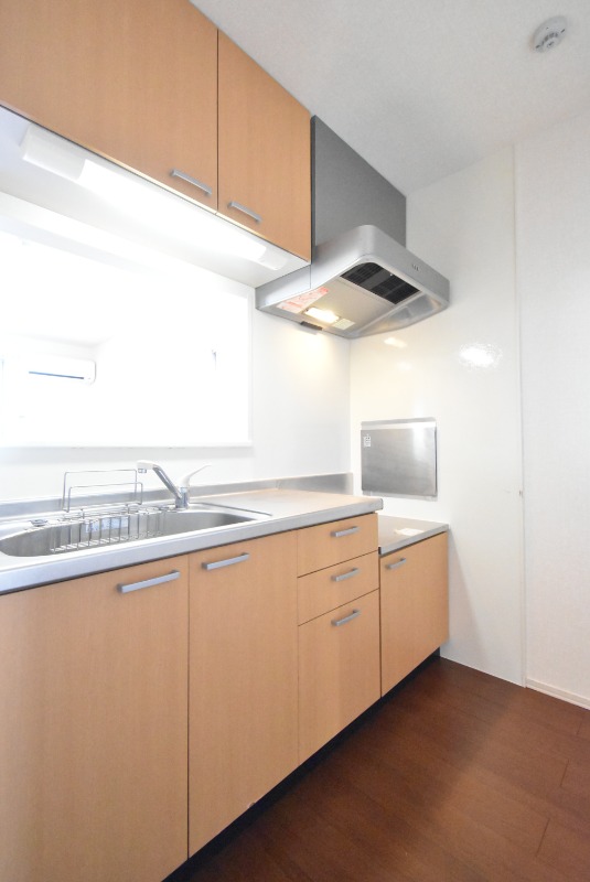 ��ʌ��z�J�s�����������̃A�p�[�g�̃L�b�`��